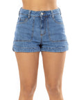 Short Azul Medio Tiro Alto Corte Atlético En Costado