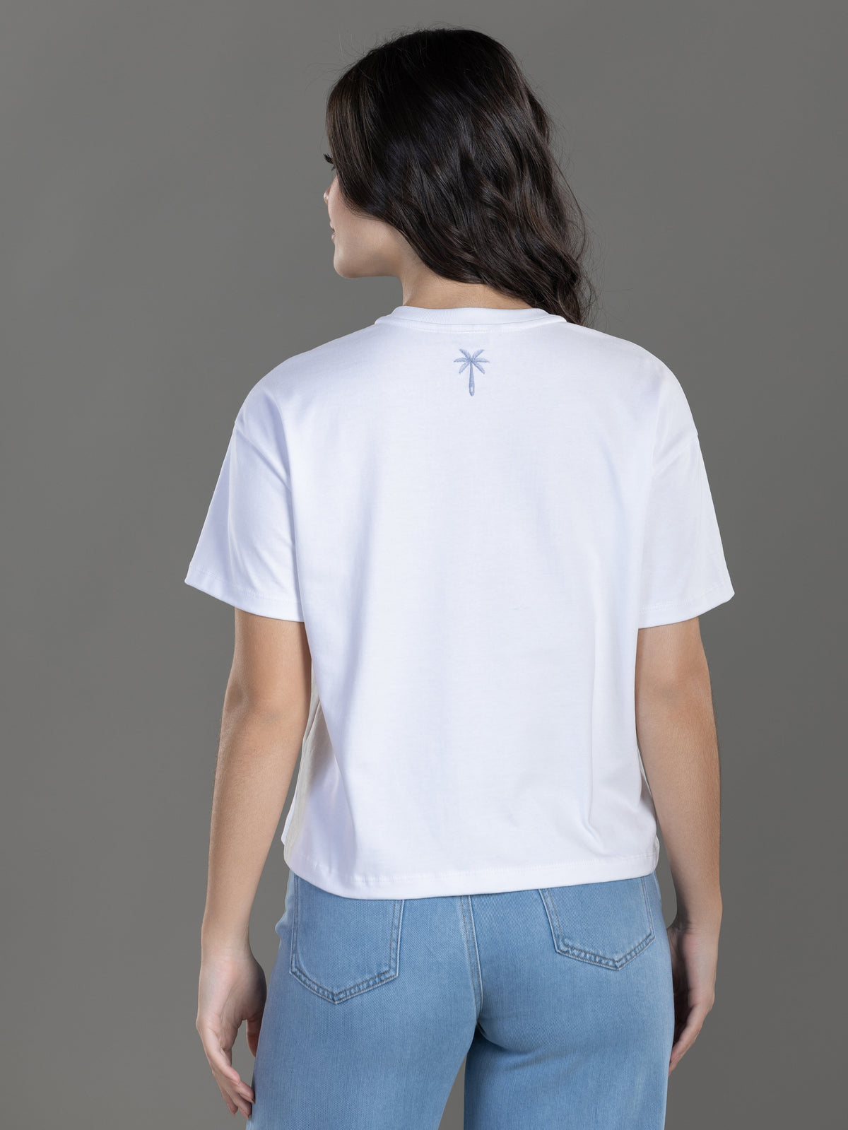 CAMISETA BOXY FIT MANGA CORTA BLANCA