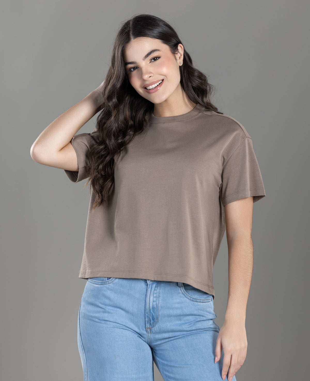 CAMISETA BOXY FIT MANGA CORTA CAFÉ