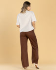 Pantalón Confort Café Straight