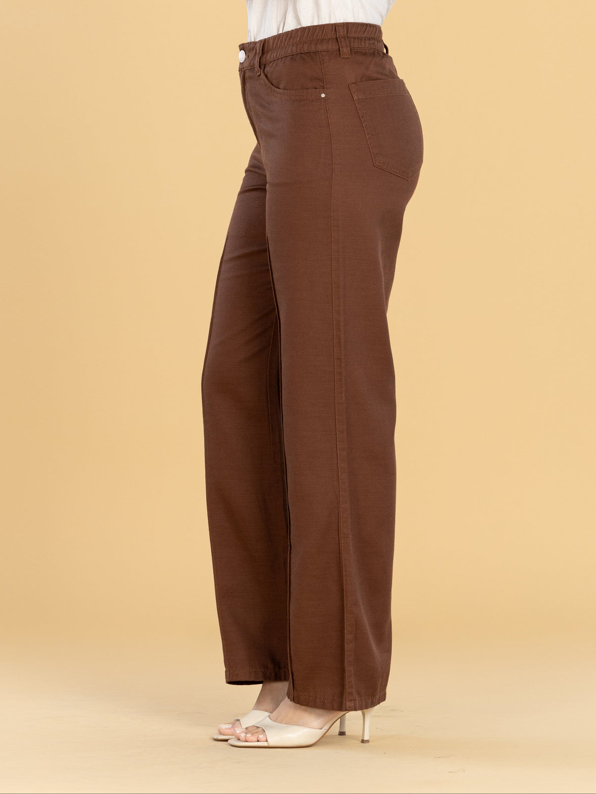 Pantalón Confort Café Straight