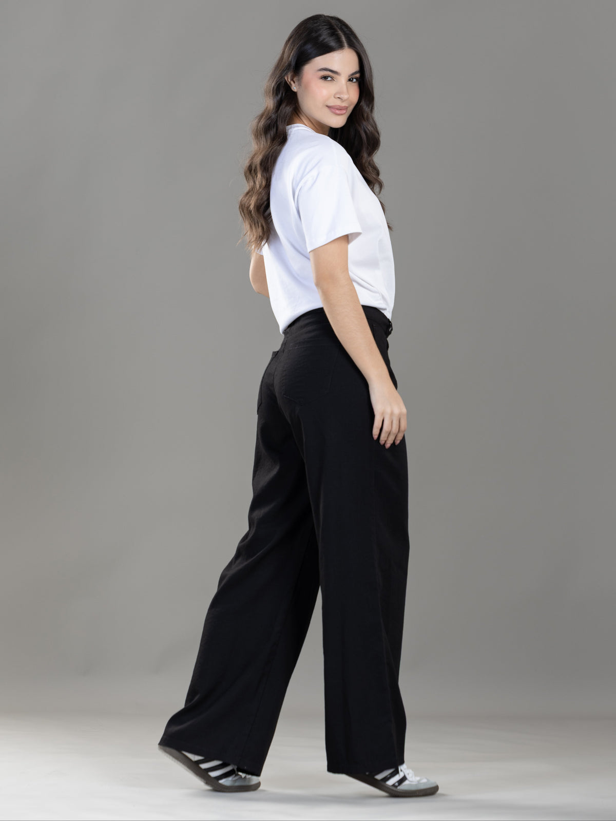 Pantalón Confort Negro Wide Leg