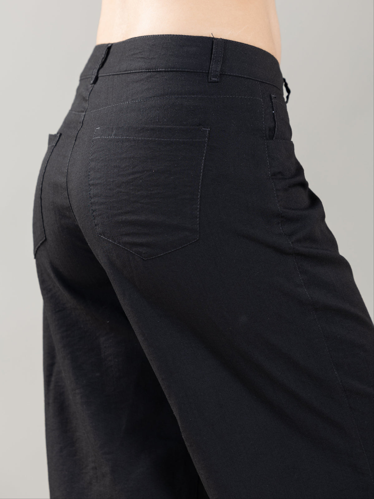 Pantalón Confort Negro Wide Leg