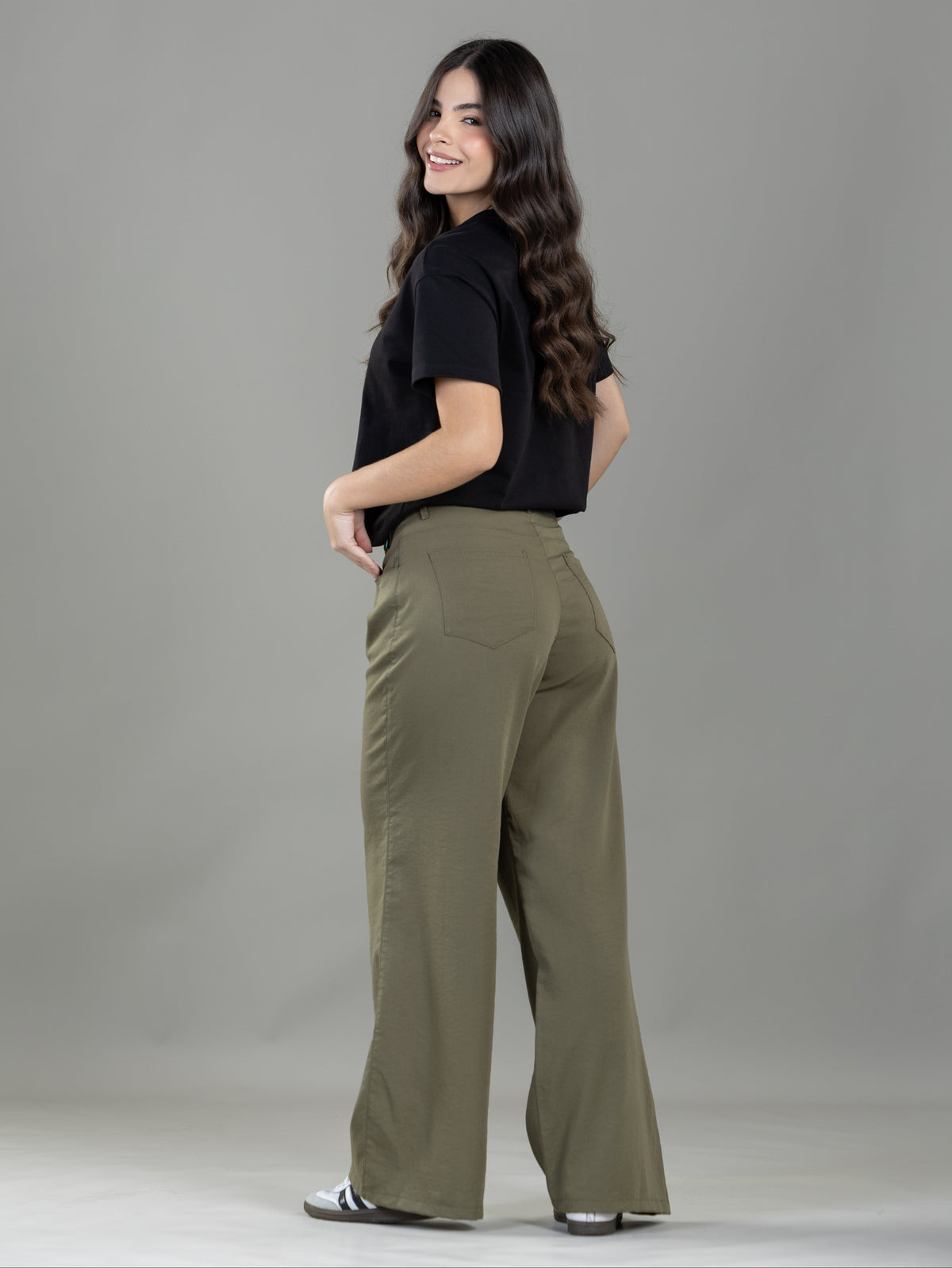 Pantalón Confort Verde Wide Leg