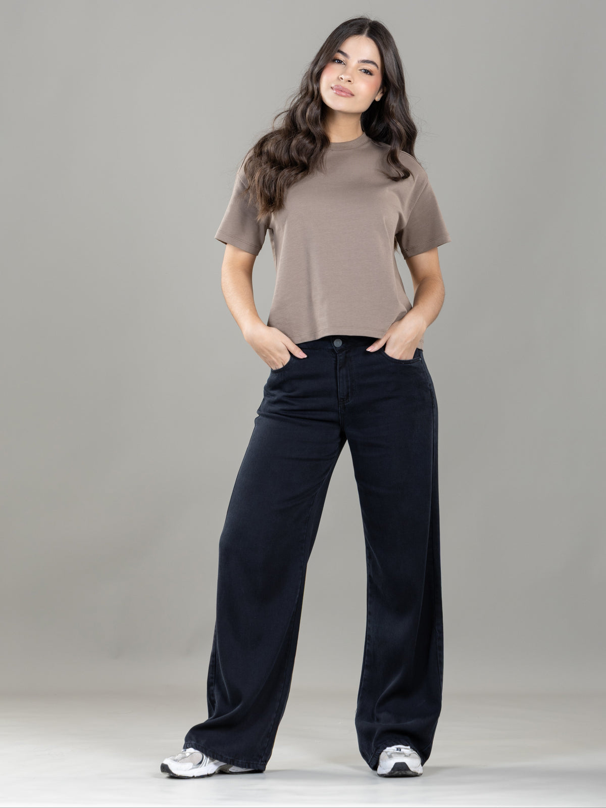Jean Confort Negro Wide Leg Slim