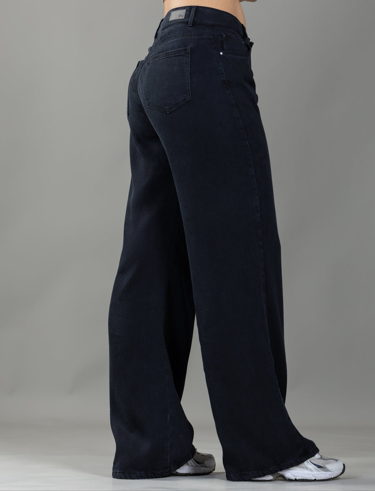 Jean Confort Negro Wide Leg Slim