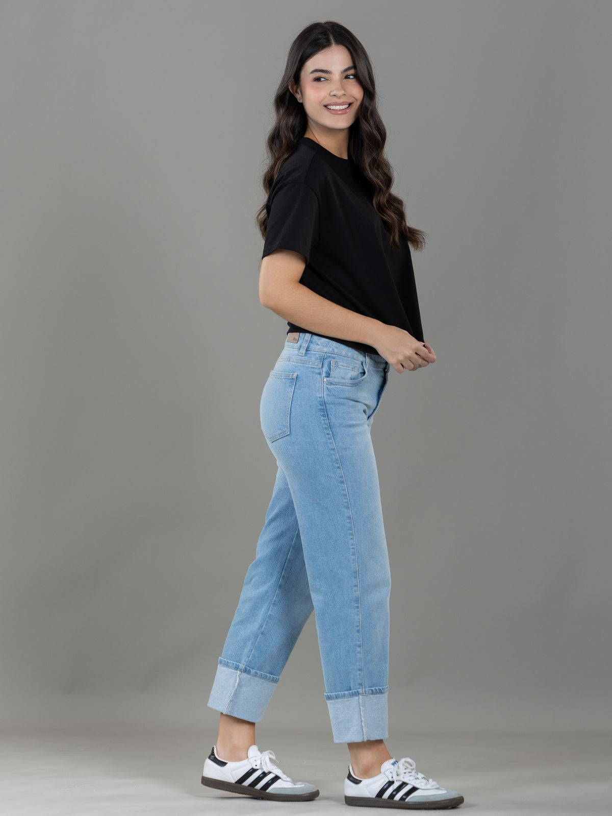 Capri Stretch Azul Cinco Bolsillos