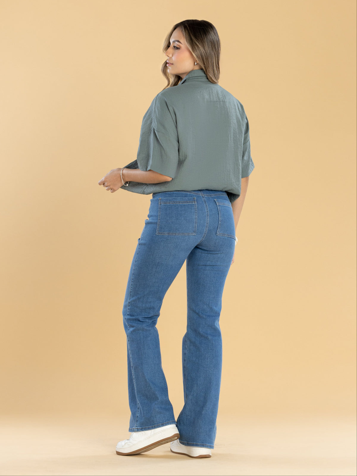 Jeans Confort Azul Medio Flare