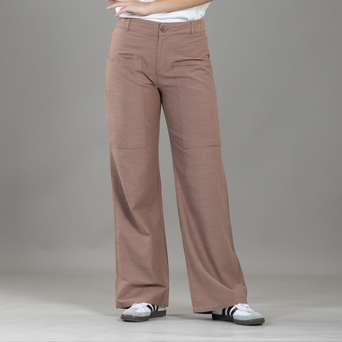 Pantalón Confort Café Bota Recta