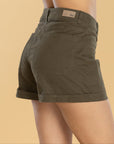 Short Confot Verde Bolsillo Parche