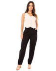 Pantalón Casual Corte Delantero Mom Negro