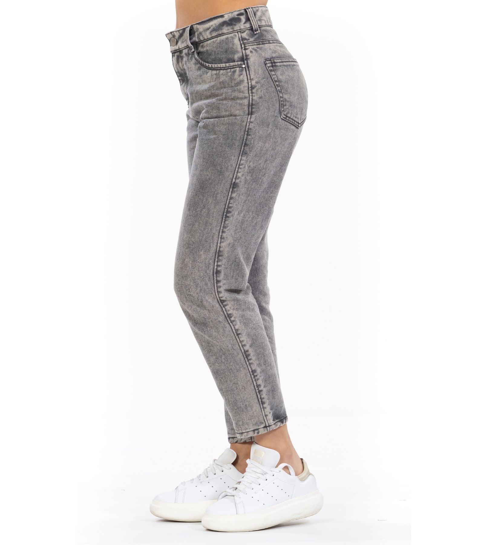 Jeans Rígido Mom Gris 5 Bolsillos