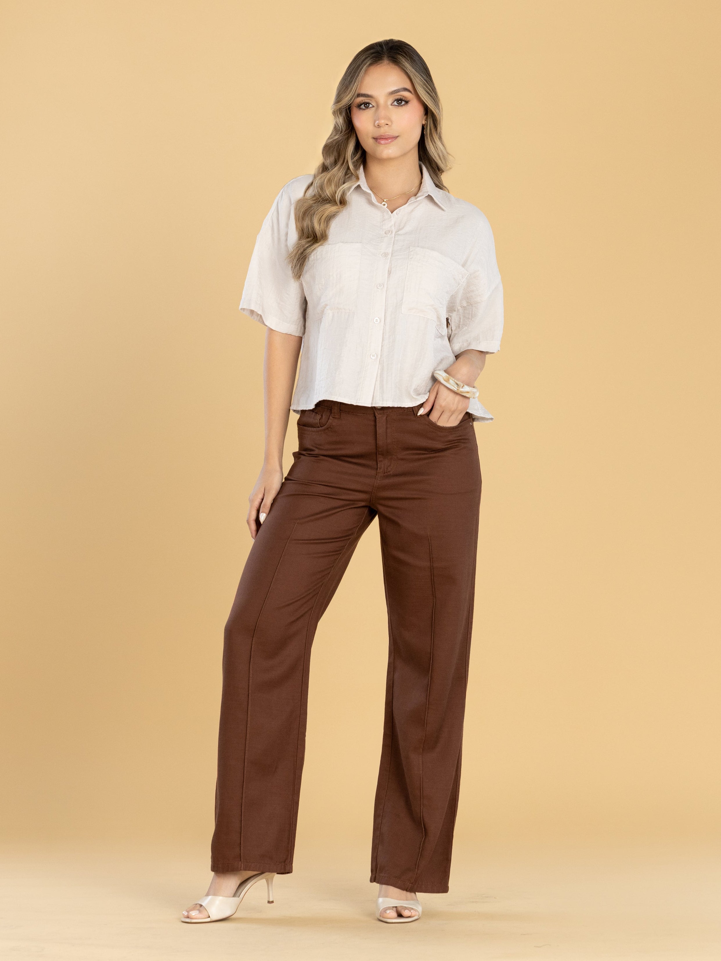 Pantalón Confort Café Straight