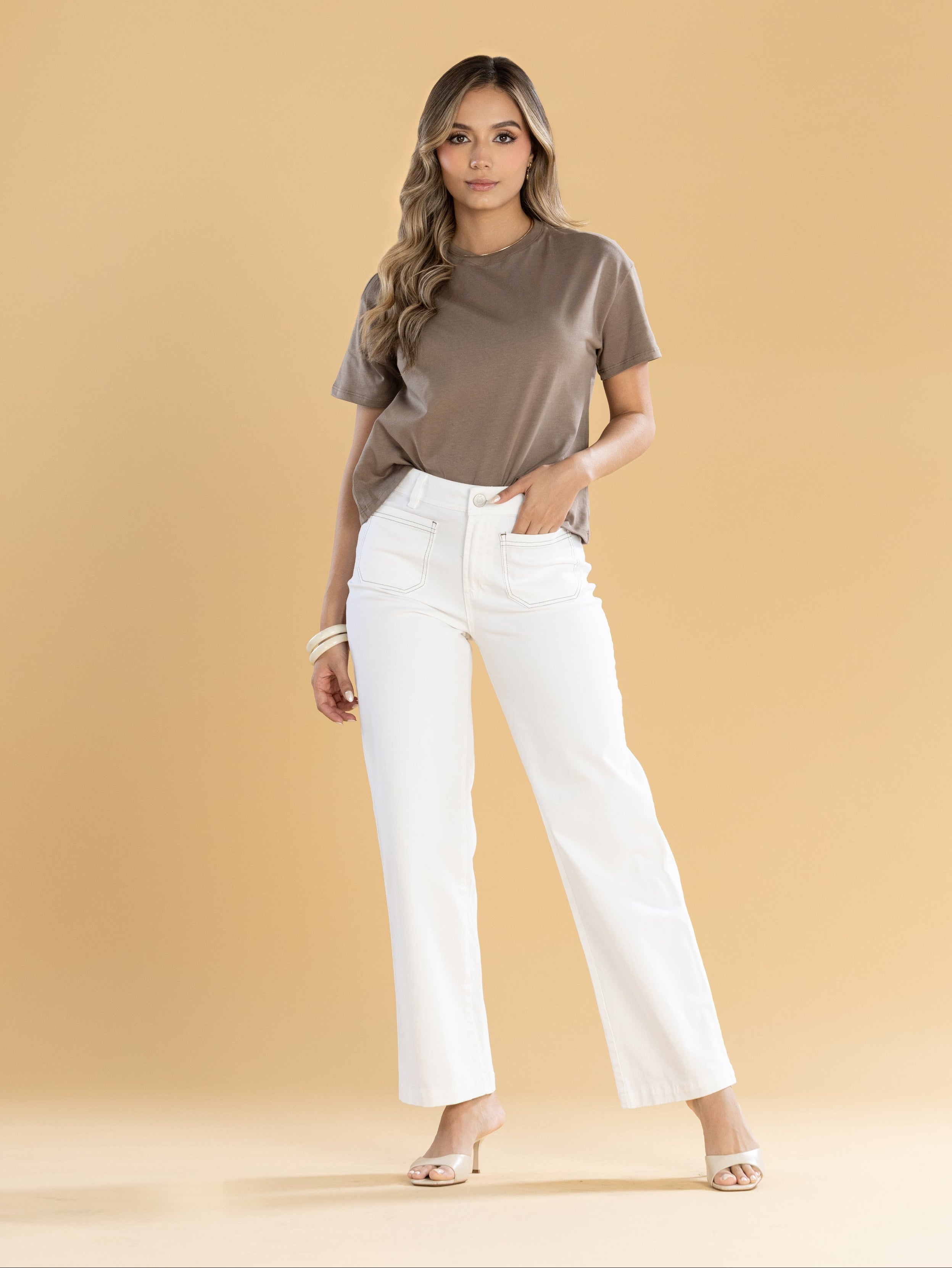Pantalón Confort Crudo Straight