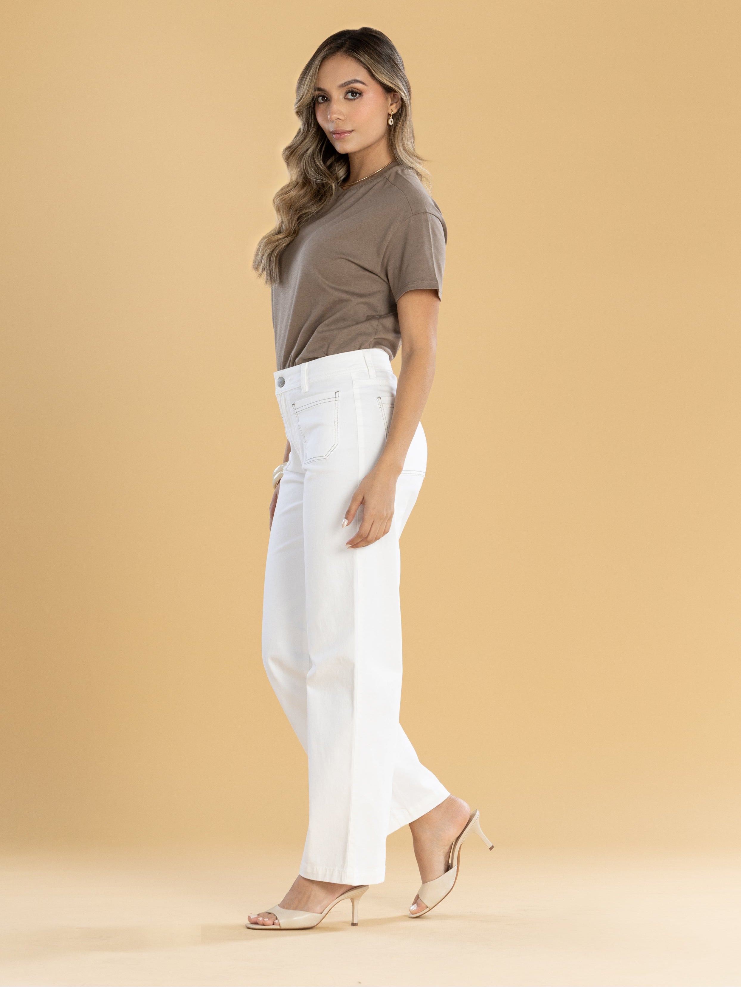 Pantalón Confort Crudo Straight