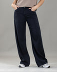 Jean Confort Negro Wide Leg Slim