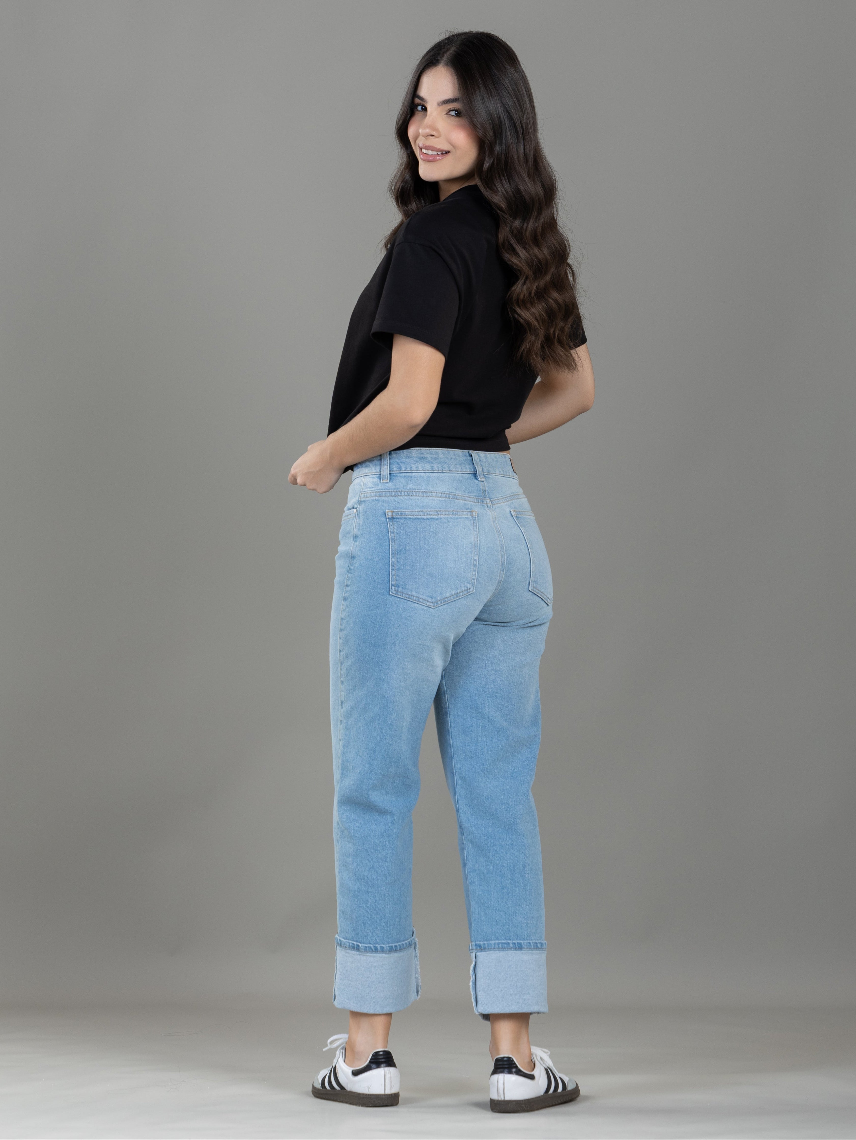 Capri Stretch Azul Cinco Bolsillos