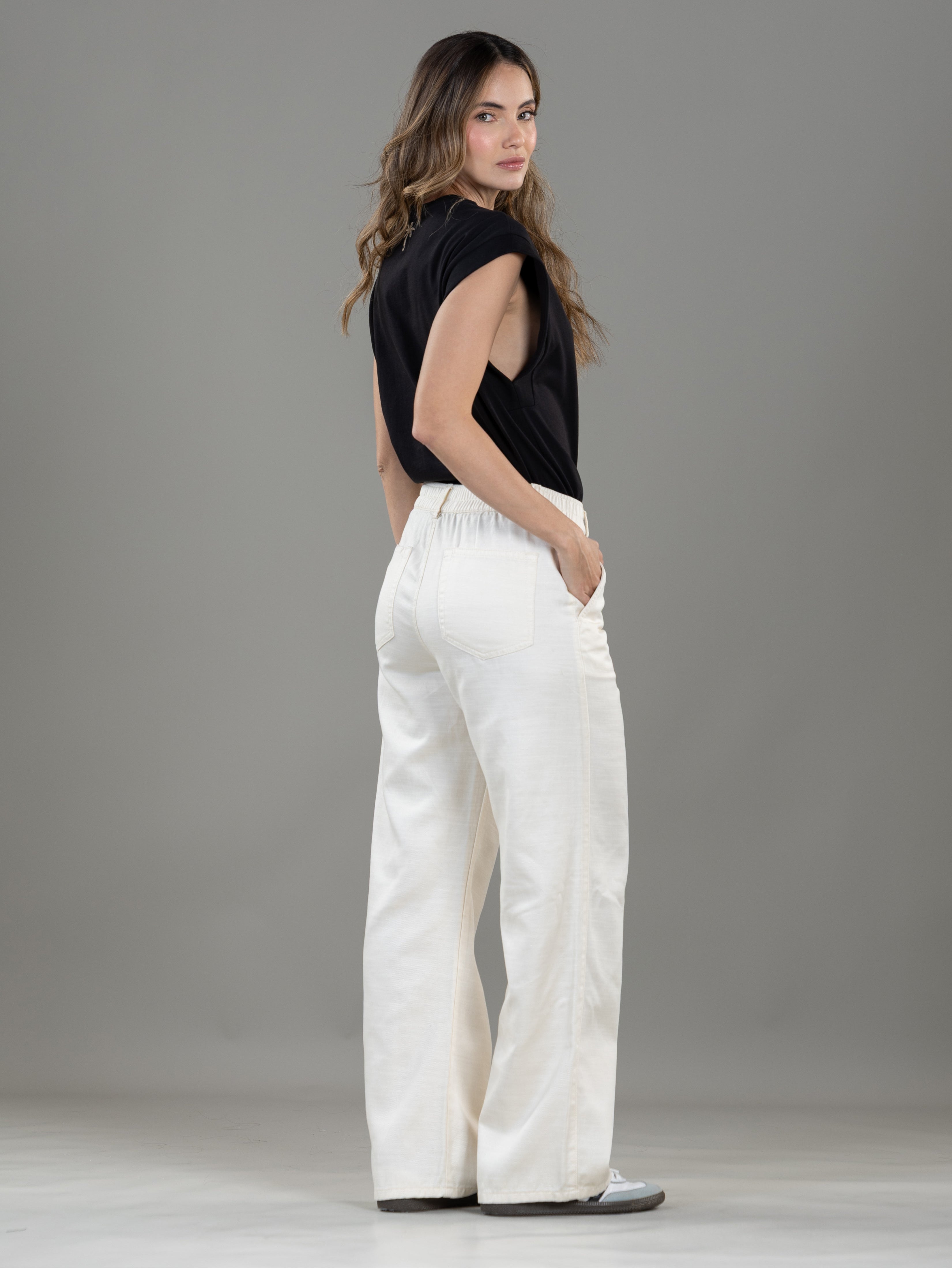 Pantalón Confort Ivory Bota Recta