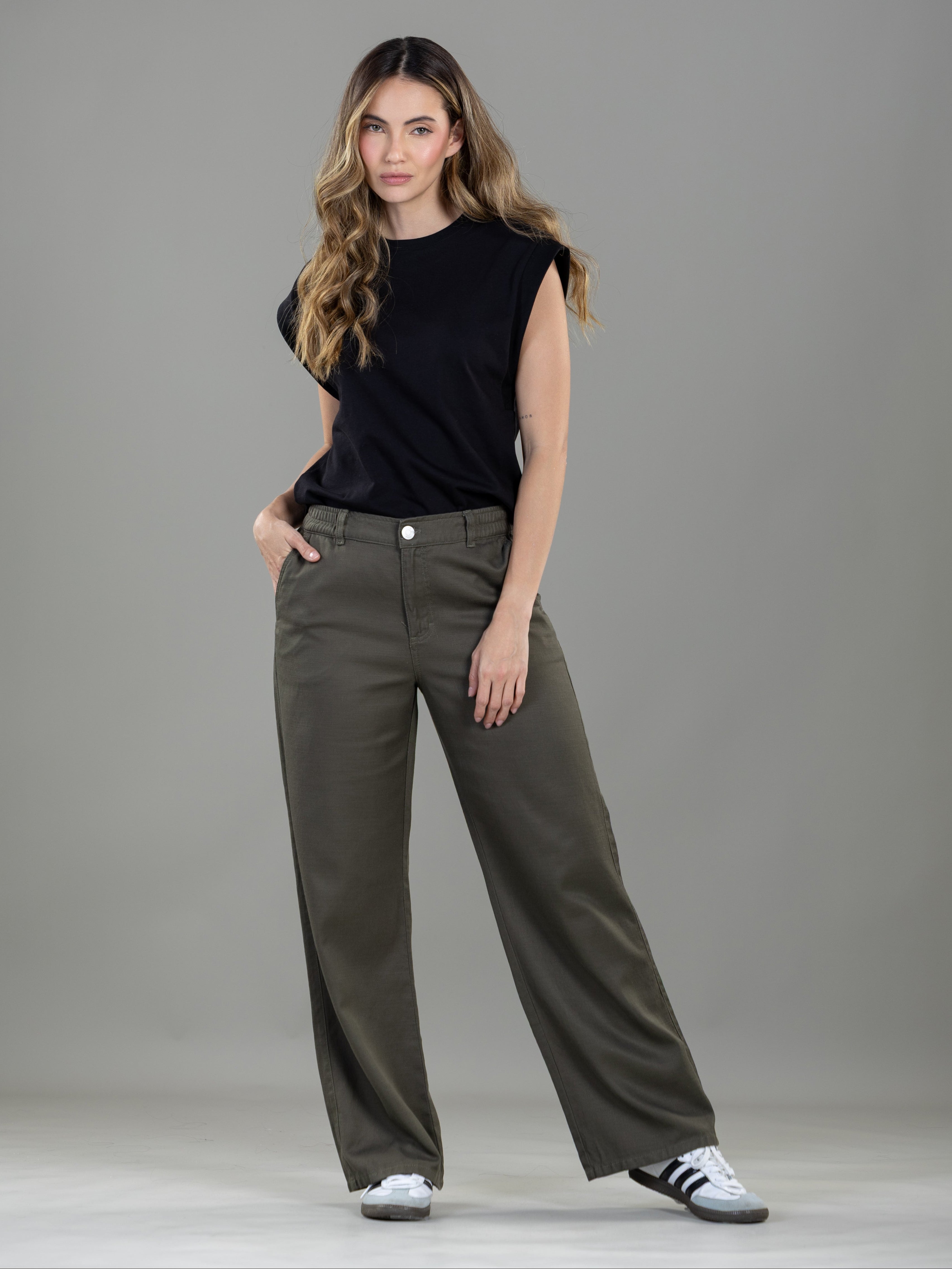 Pantalón Confort Verde Bota Recta