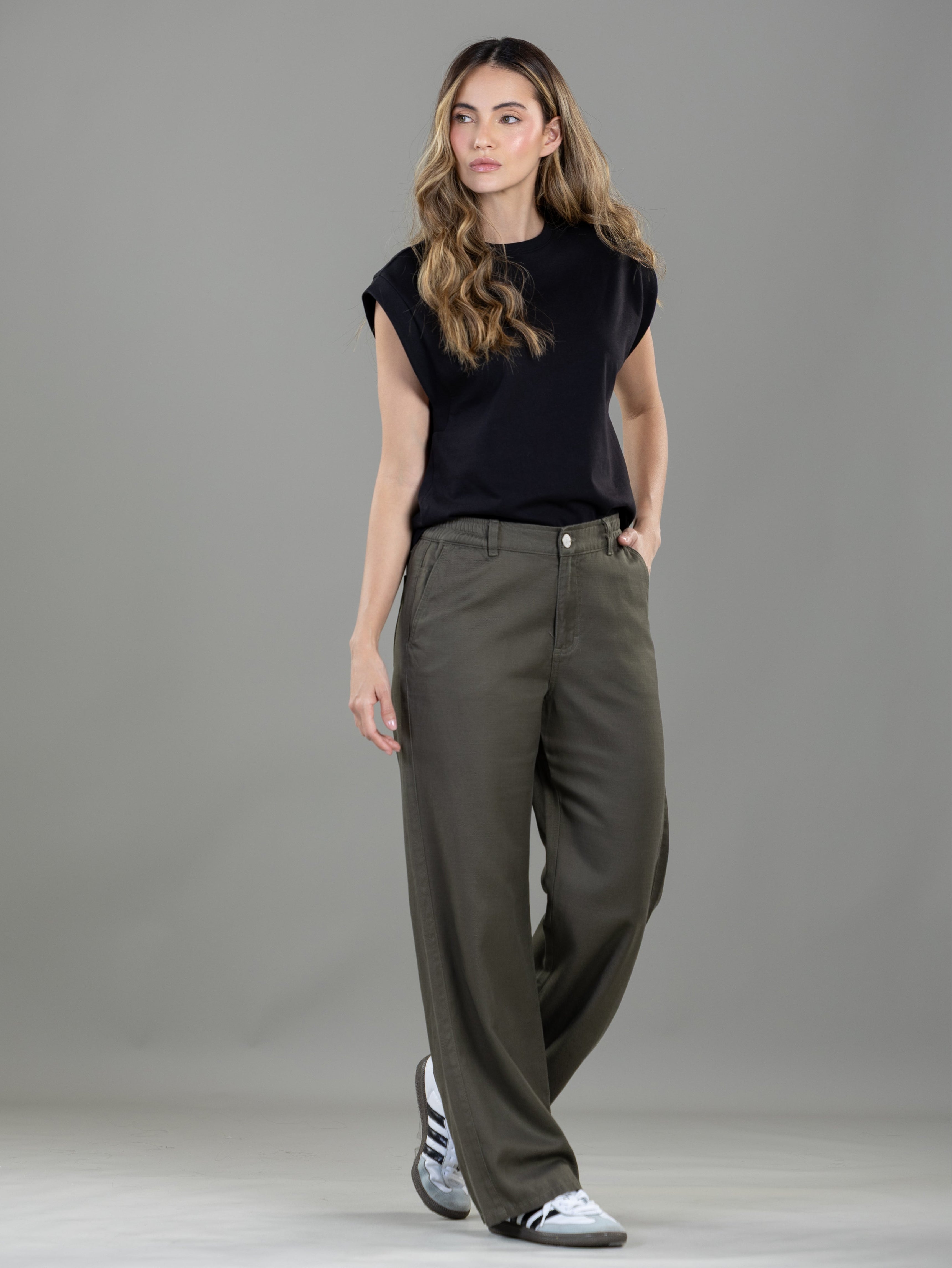 Pantalón Confort Verde Bota Recta