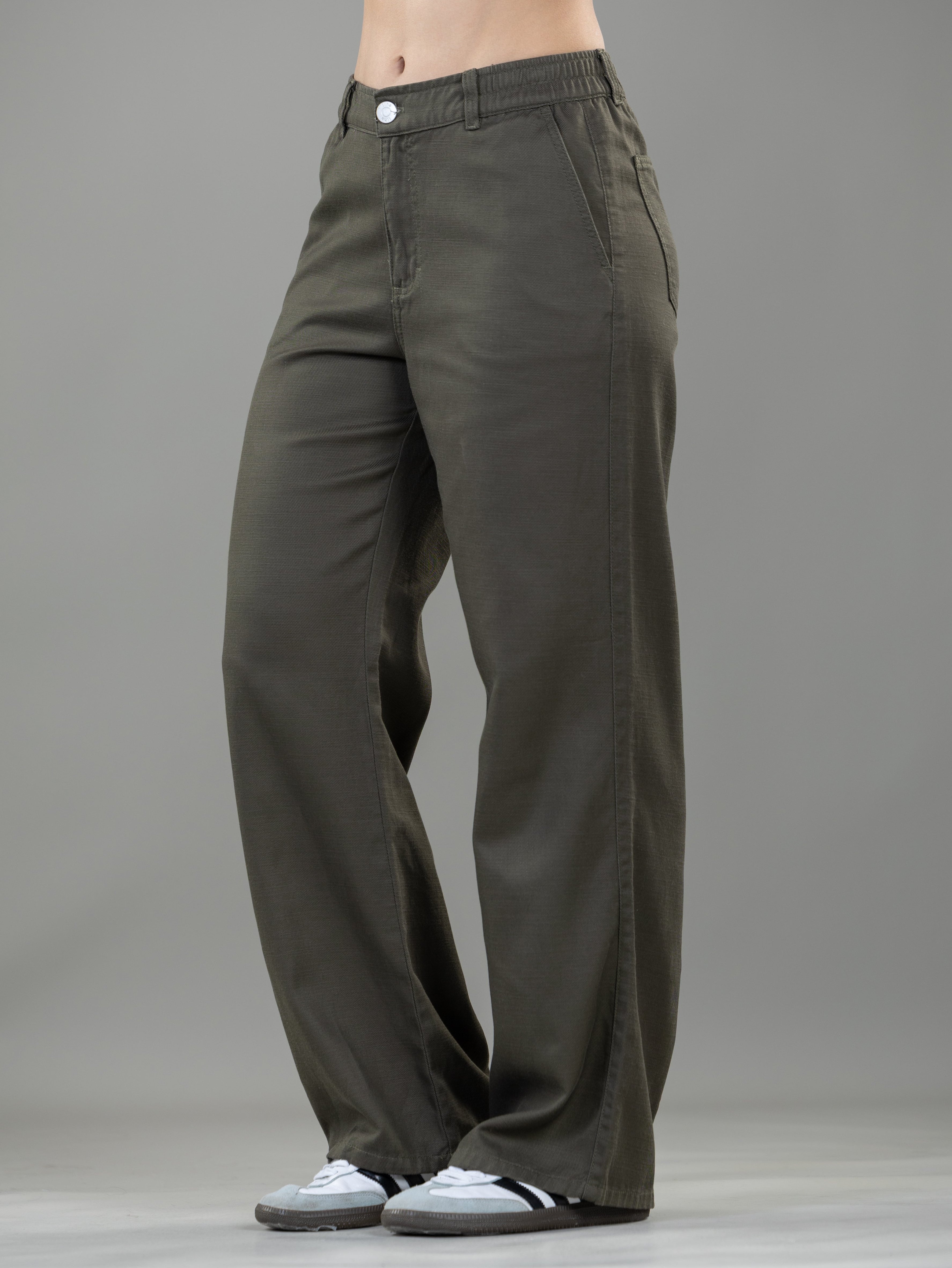 Pantalón Confort Verde Bota Recta