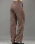 Pantalón Confort Café Bota Recta