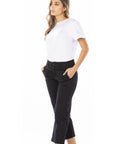 Pantalón Capri Negro Stretch