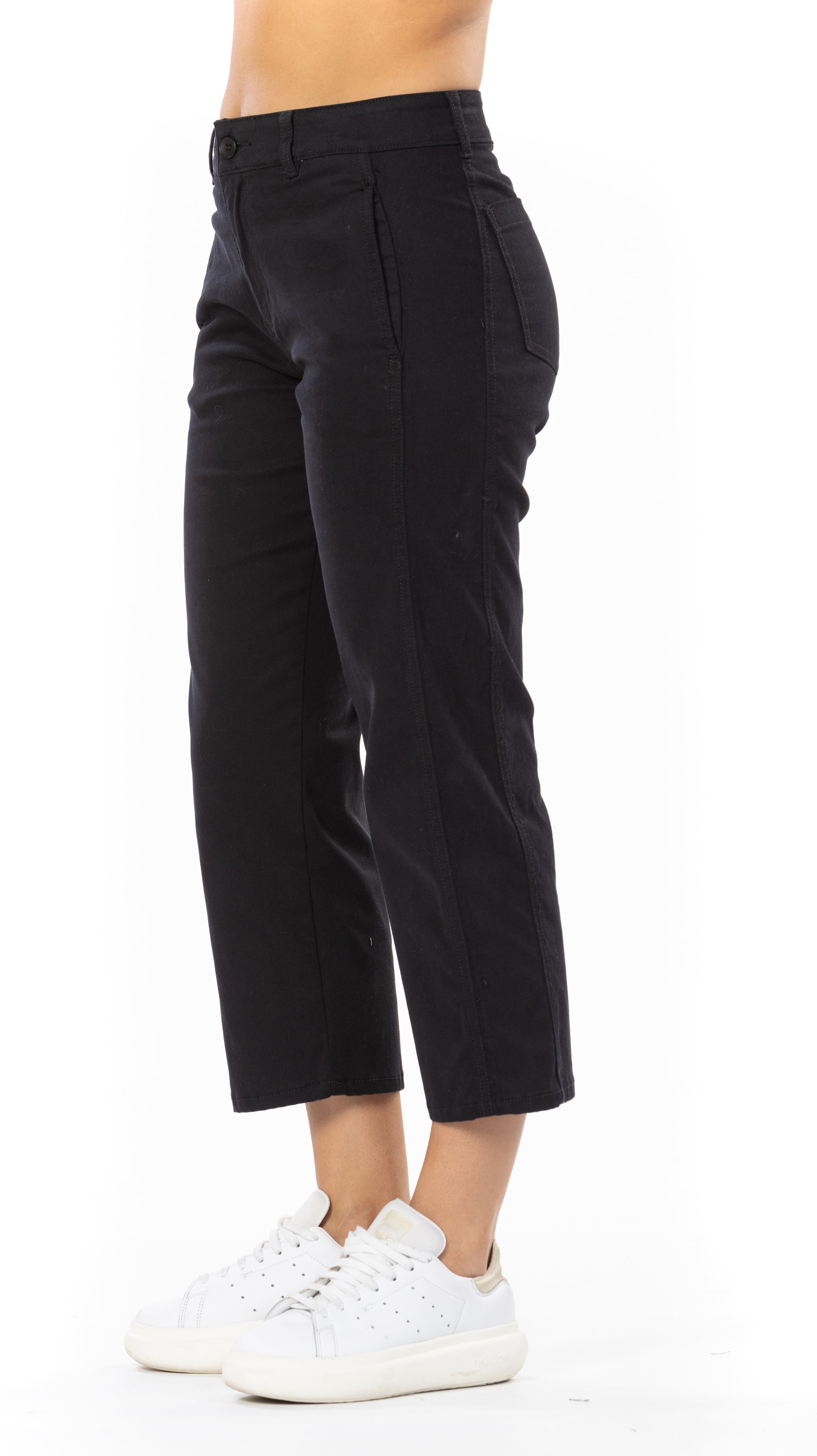 Pantalón Capri Negro Stretch